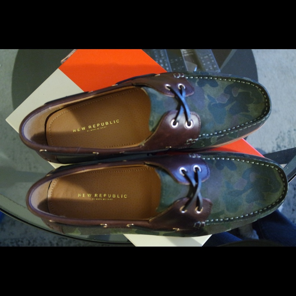 Men's Designer Boat Shoes, size 10, camo print - Picture 3 of 8